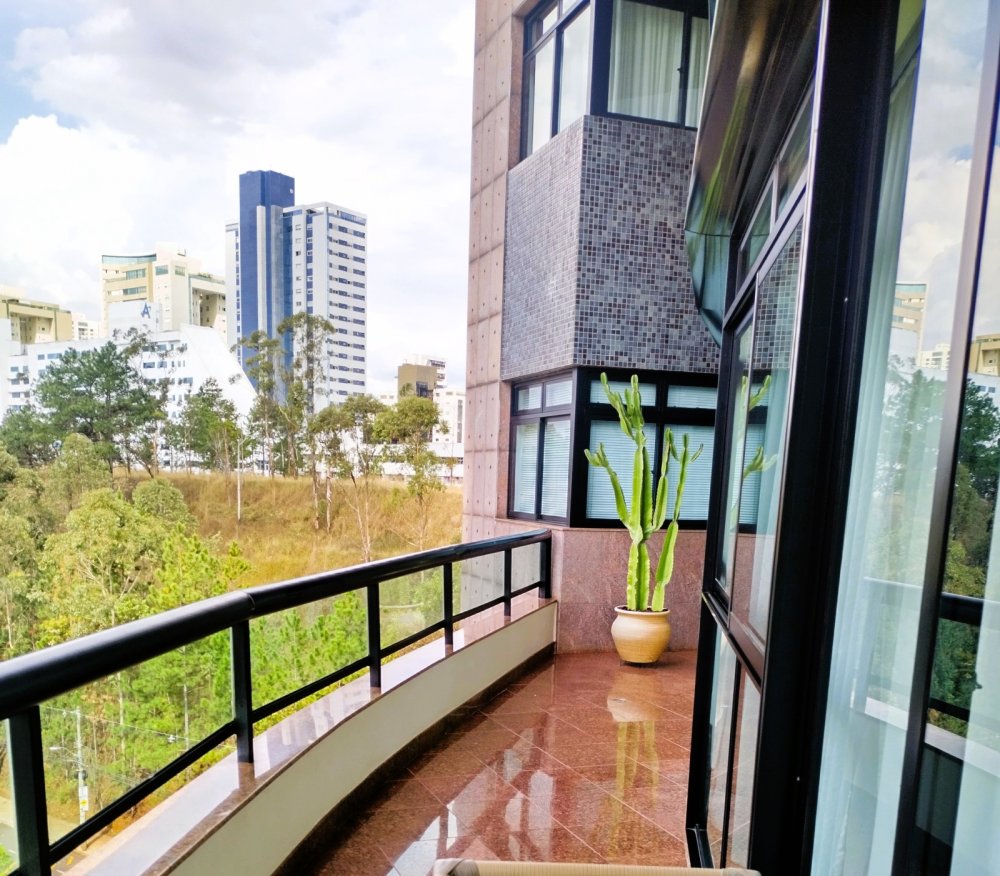 Apartamento - Venda - Belvedere - Belo Horizonte - MG
